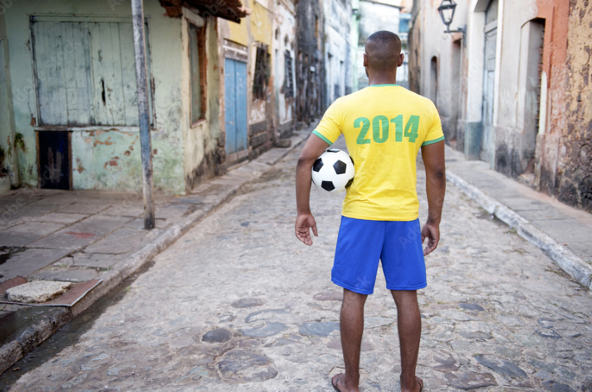 Brot oder Spiele? Brasilien vor der Fußball-Weltmeisterschaft 2014